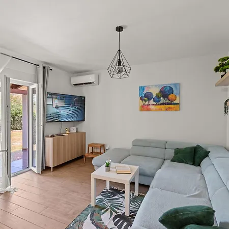 Ida Apartment